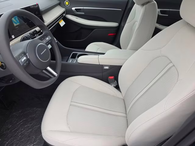 2026 Abyss Black Hyundai Sonata Hybrid Blue FWD Sedan