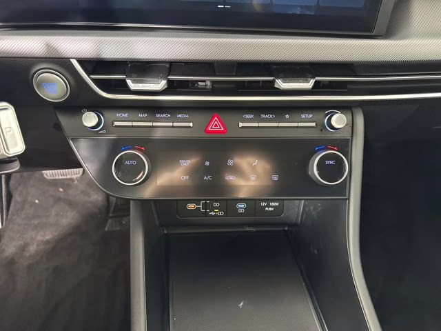2026 Aero Silver Hyundai Sonata Hybrid Blue FWD Sedan