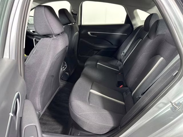 2026 Aero Silver Hyundai Sonata Hybrid Blue FWD Sedan