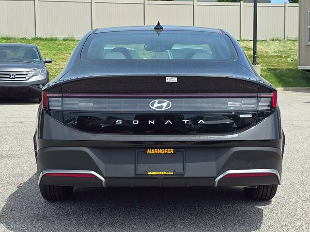 2026 Abyss Black Hyundai Sonata Hybrid Blue FWD Sedan