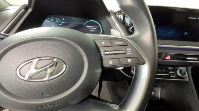 2023 Onyx Black Hyundai Sonata Hybrid Limited FWD Sedan