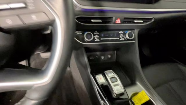2023 Onyx Black Hyundai Sonata Hybrid Limited FWD Sedan