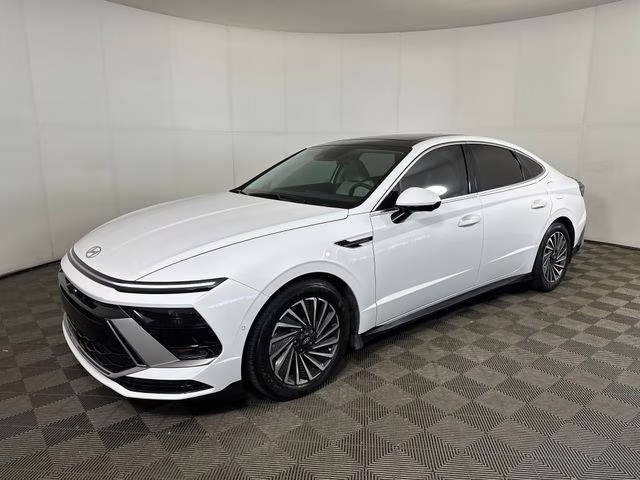 2024 Serenity White Hyundai Sonata Hybrid Limited FWD Sedan