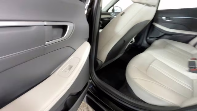 2024 Onyx Black Hyundai Sonata Hybrid Limited FWD Sedan