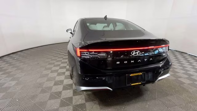2024 Onyx Black Hyundai Sonata Hybrid Limited FWD Sedan