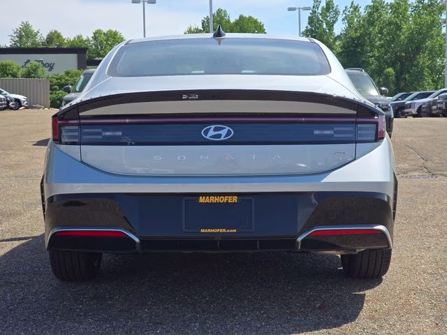 2026 Aero Silver Hyundai Sonata SEL Sport AWD Sedan