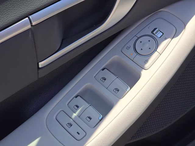 2026 Aero Silver Hyundai Sonata SEL Sport AWD Sedan
