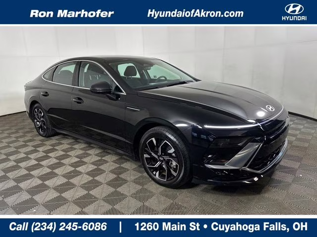 2024 Onyx Black Hyundai Sonata SEL FWD Sedan