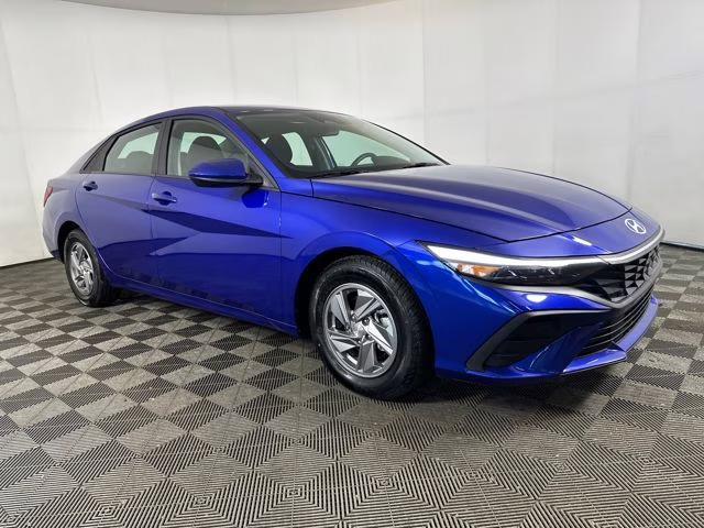 2024 Intense Blue Hyundai Elantra SE FWD Sedan