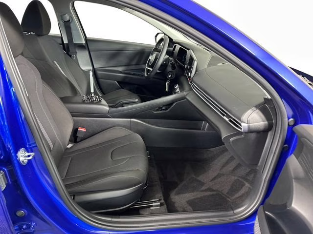 2024 Intense Blue Hyundai Elantra SE FWD Sedan