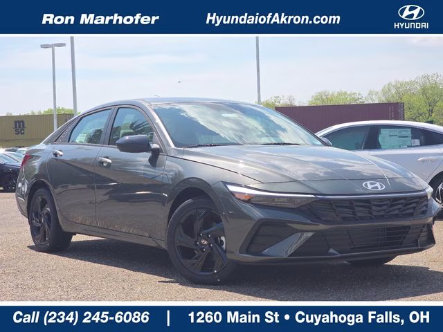 2026 Amazon Gray Hyundai Elantra SEL Sport FWD Sedan