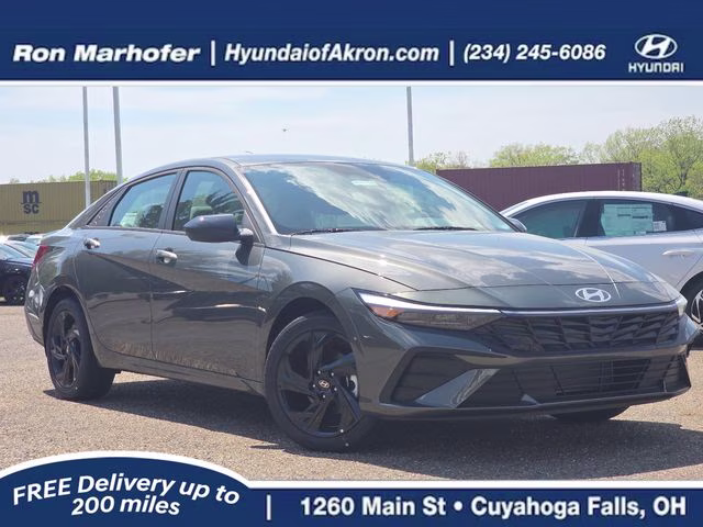 2026 Amazon Gray Hyundai Elantra SEL Sport FWD Sedan