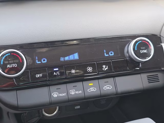 2026 Amazon Gray Hyundai Elantra SEL Sport FWD Sedan