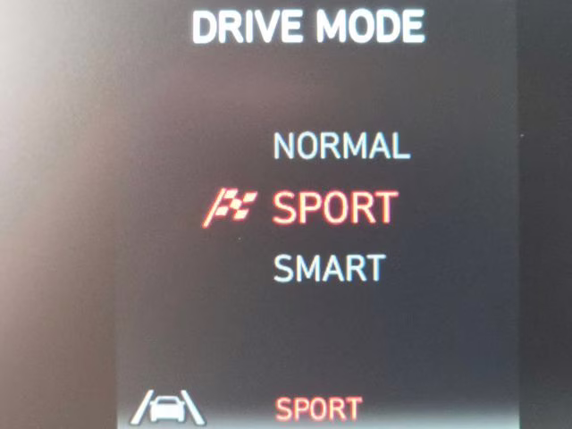 2026 Amazon Gray Hyundai Elantra SEL Sport FWD Sedan