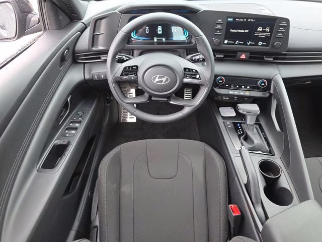 2026 Amazon Gray Hyundai Elantra SEL Sport FWD Sedan