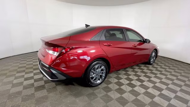 2024 Ultimate Red Hyundai Elantra SEL FWD Sedan