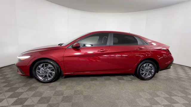 2024 Ultimate Red Hyundai Elantra SEL FWD Sedan