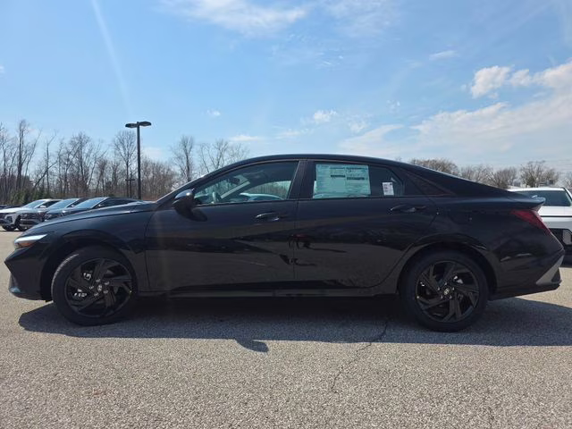 2026 Abyss Black Hyundai Elantra SEL Sport FWD Sedan