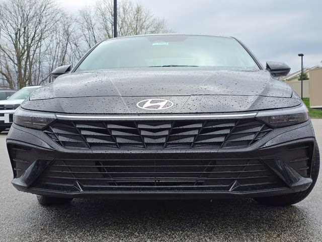 2026 Abyss Black Hyundai Elantra SEL Sport FWD Sedan