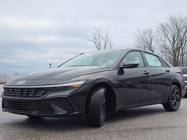 2026 Abyss Black Hyundai Elantra SEL Sport FWD Sedan