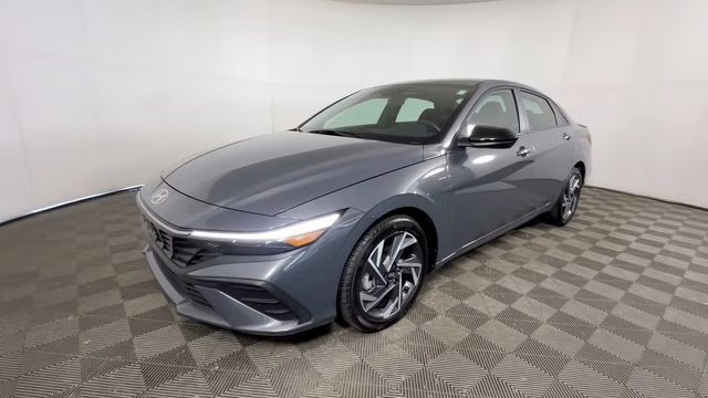 2025 Ecotronic Gray Hyundai Elantra SEL Sport FWD Sedan