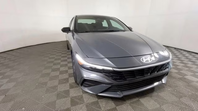 2025 Ecotronic Gray Hyundai Elantra SEL Sport FWD Sedan