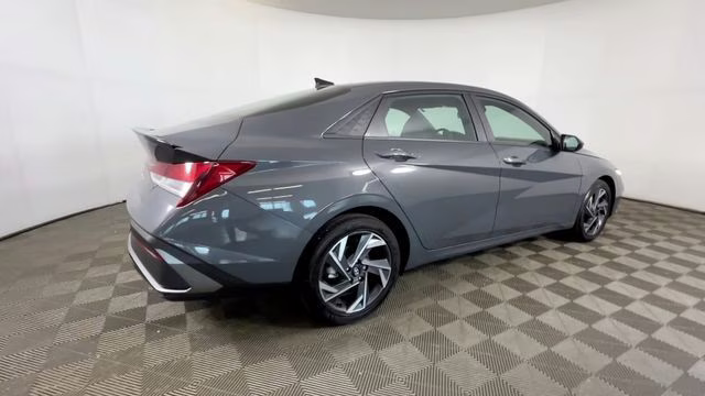 2025 Ecotronic Gray Hyundai Elantra SEL Sport FWD Sedan