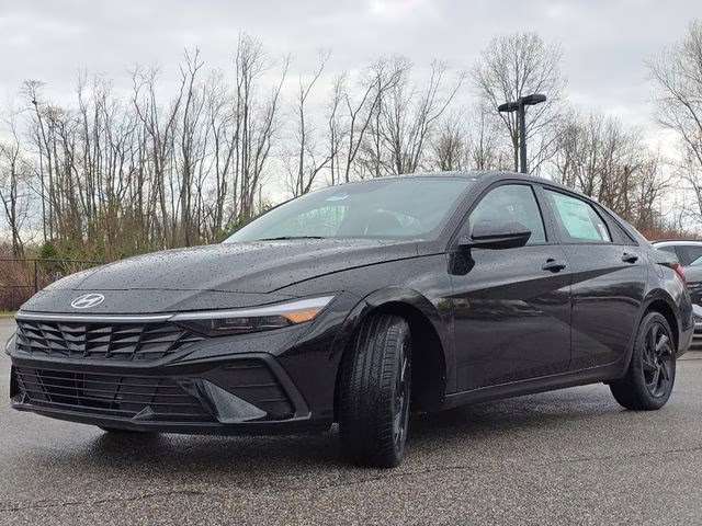 2026 Abyss Black Hyundai Elantra SEL Sport FWD Sedan