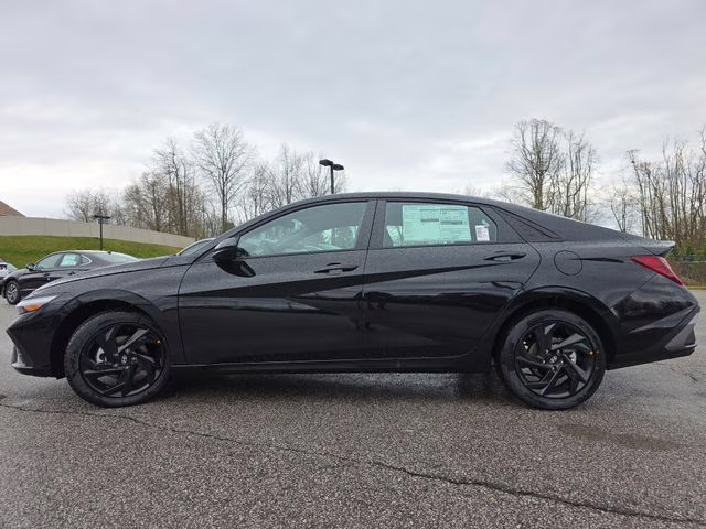 2026 Abyss Black Hyundai Elantra SEL Sport FWD Sedan