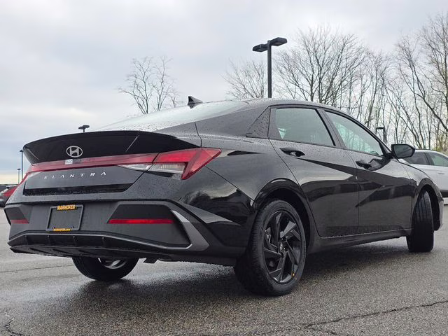 2026 Abyss Black Hyundai Elantra SEL Sport FWD Sedan