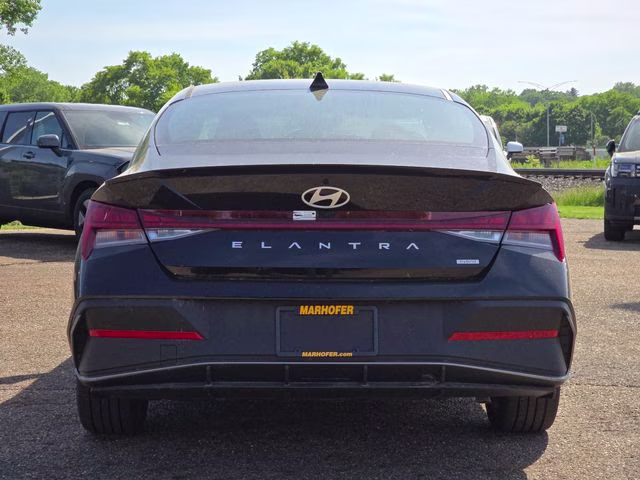 2026 Abyss Black Hyundai Elantra Hybrid SEL Sport FWD Sedan