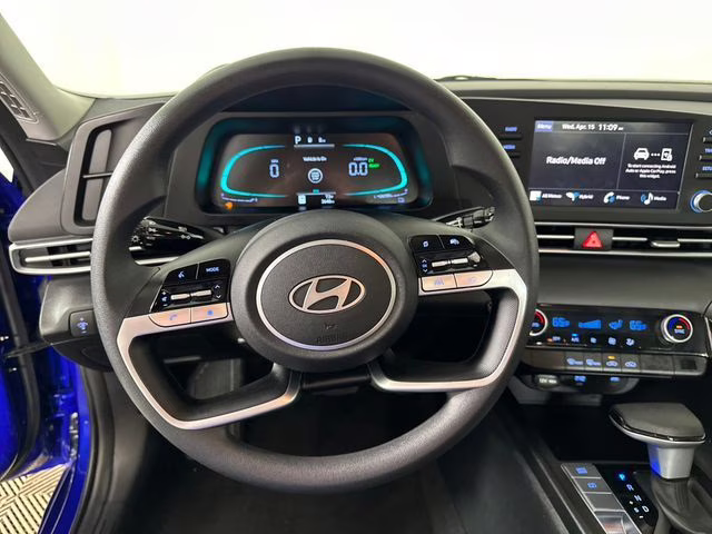 2025 Intense Blue Hyundai Elantra Hybrid Blue FWD Sedan