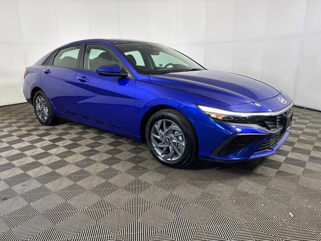 2025 Intense Blue Hyundai Elantra Hybrid Blue FWD Sedan