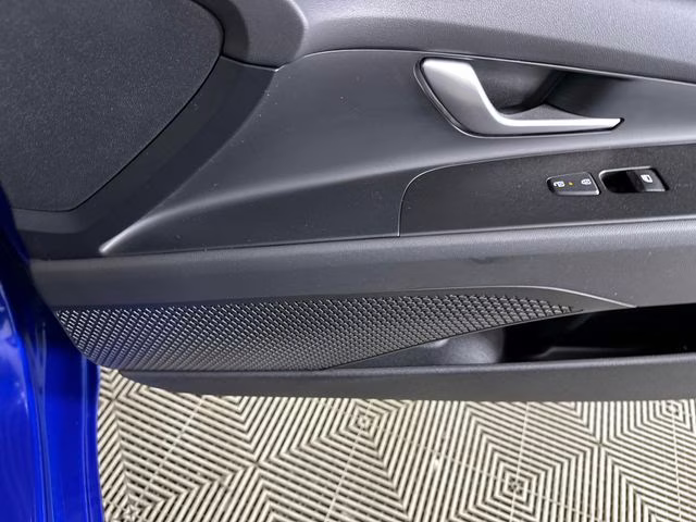 2025 Intense Blue Hyundai Elantra Hybrid Blue FWD Sedan