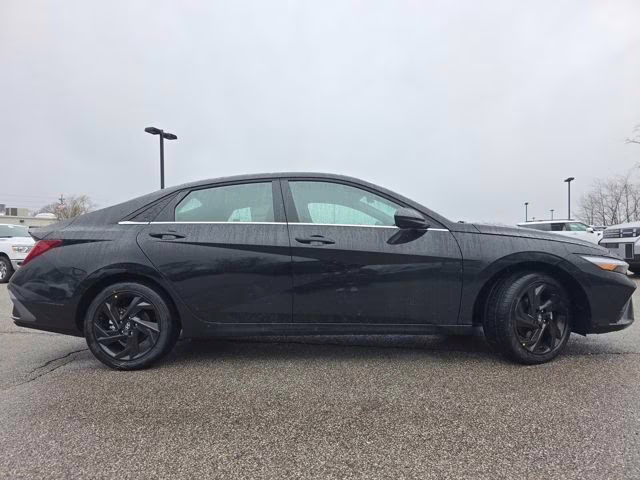 2026 Abyss Black Hyundai Elantra SEL Sport FWD Sedan