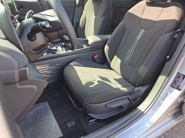 2026 Fluid Metal Hyundai Elantra SEL Sport FWD Sedan