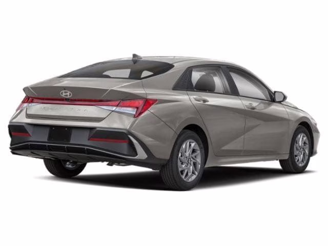2026 Fluid Metal Hyundai Elantra SEL Sport FWD Sedan