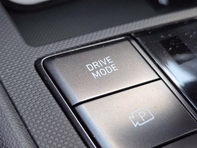 2026 Fluid Metal Hyundai Elantra SEL Sport FWD Sedan