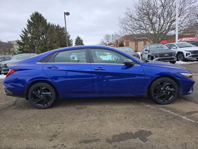 2026 Intense Blue Hyundai Elantra SEL Sport FWD Sedan