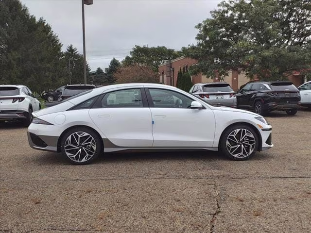 2024 Serenity White Hyundai IONIQ 6 SEL AWD Sedan