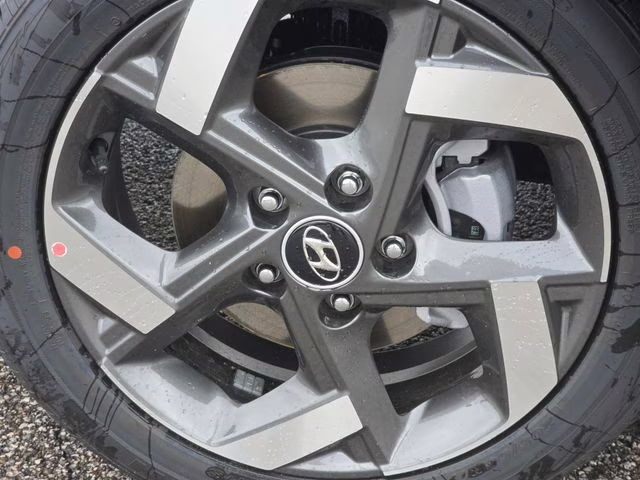 2026 Onyx Black Hyundai Venue SEL FWD SUV