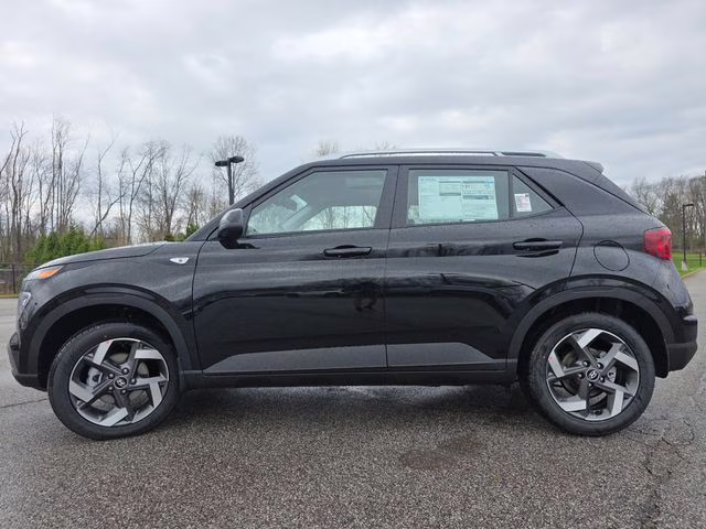 2026 Onyx Black Hyundai Venue SEL FWD SUV