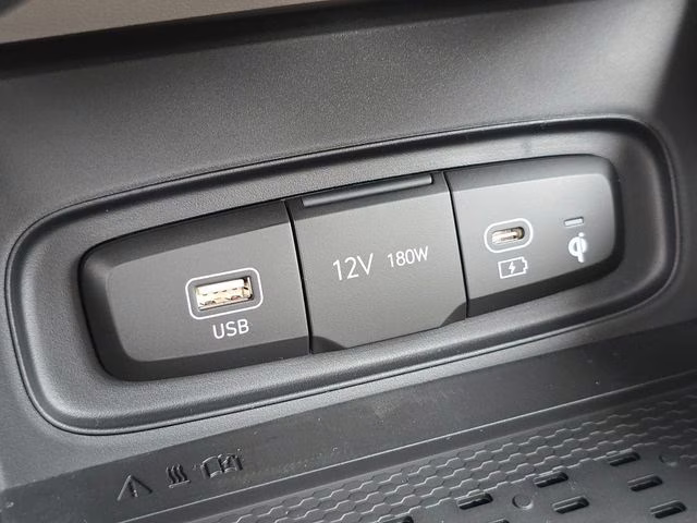 2026 Onyx Black Hyundai Venue SEL FWD SUV