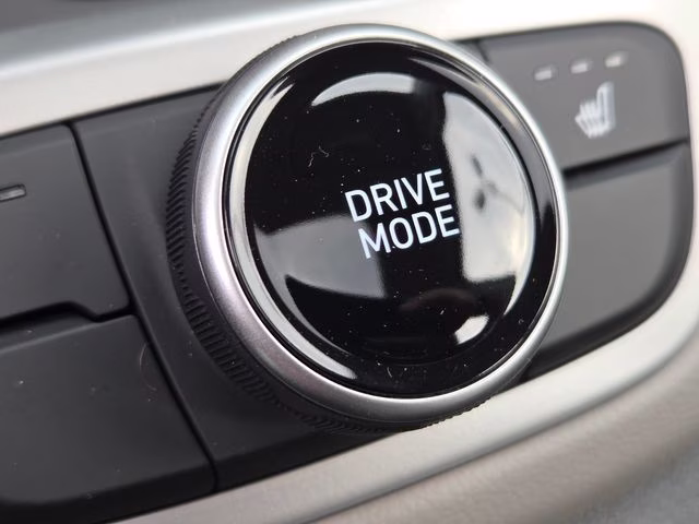 2026 Onyx Black Hyundai Venue SEL FWD SUV