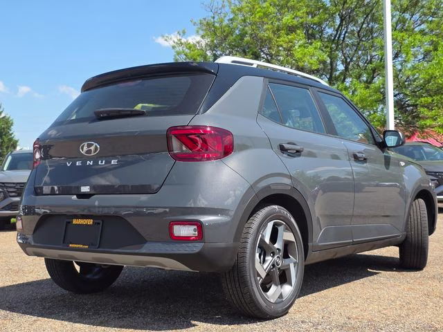 2026 Ecotronic Gray/Black Roof Hyundai Venue SEL FWD SUV
