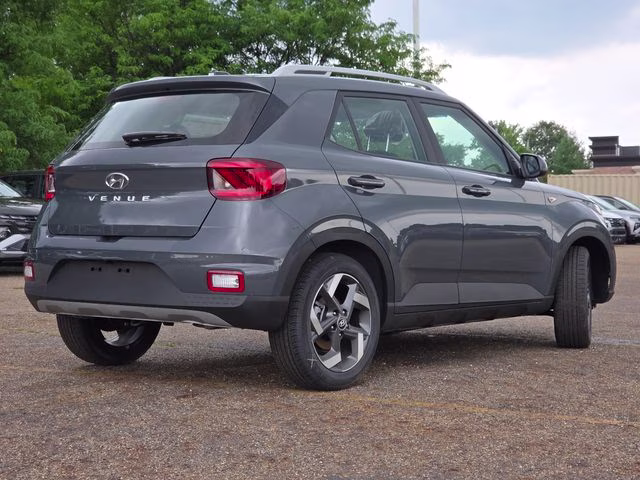 2026 Ecotronic Gray Hyundai Venue SEL FWD SUV