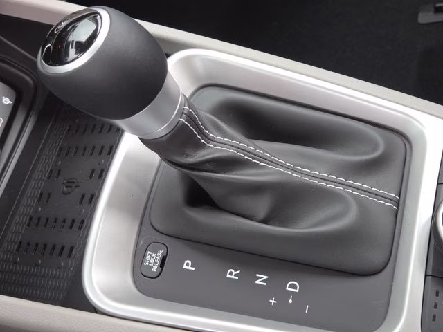 2026 Ecotronic Gray Hyundai Venue SEL FWD SUV
