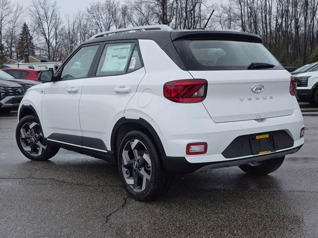 2026 Lunar White w/Black Roof Hyundai Venue SEL FWD SUV