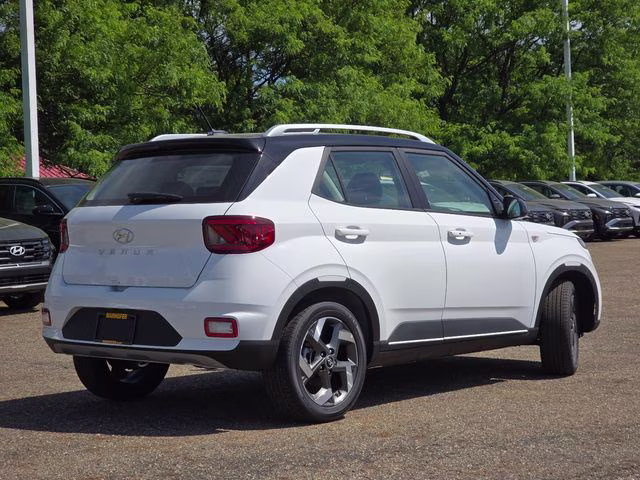 2026 Lunar White w/Black Roof Hyundai Venue SEL FWD SUV