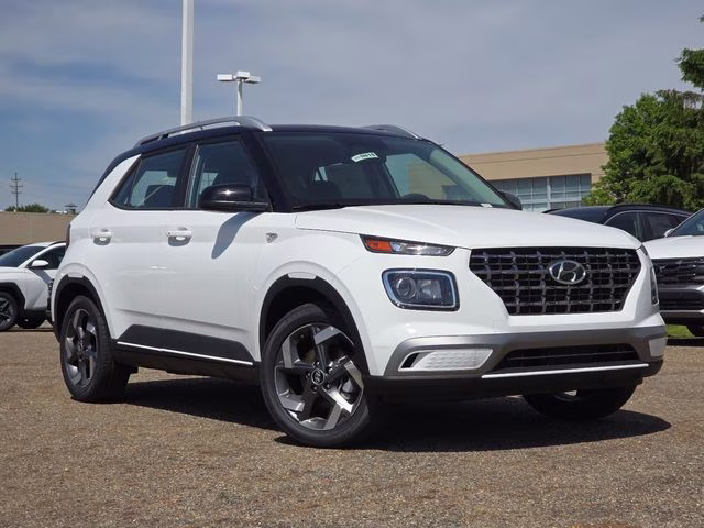 2026 Lunar White w/Black Roof Hyundai Venue SEL FWD SUV